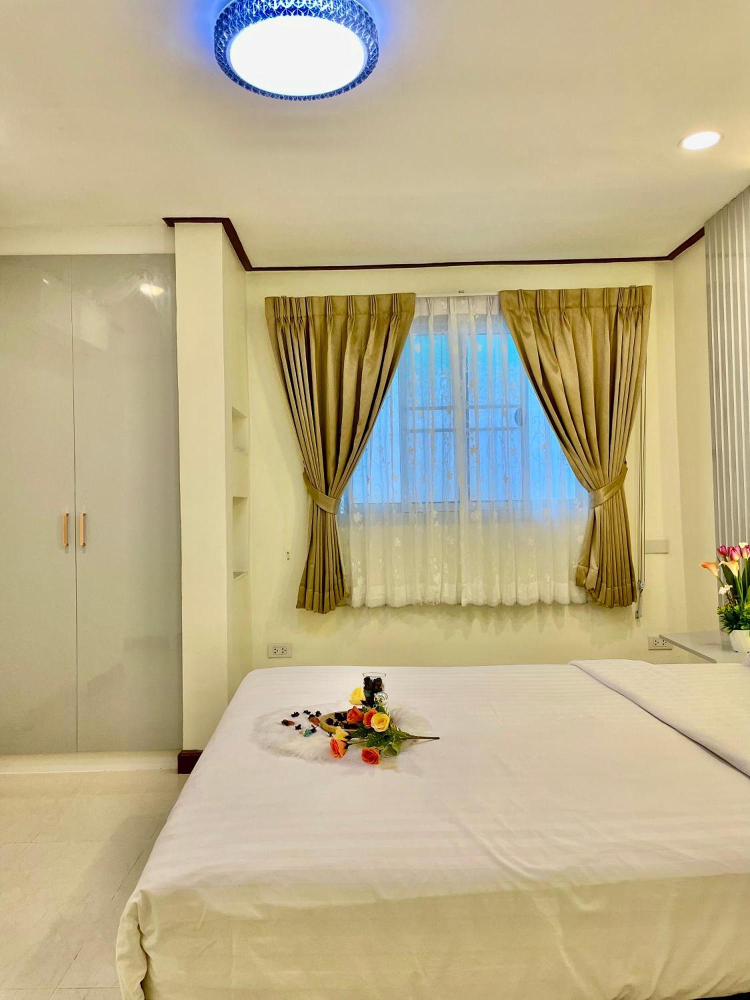 Pattaya Pool Villa39A 300 Mater To Beach Gate Exit Екстер'єр фото